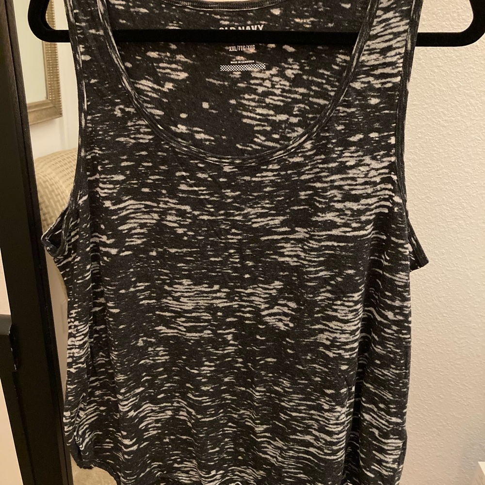 Old navy burnout tank xxl